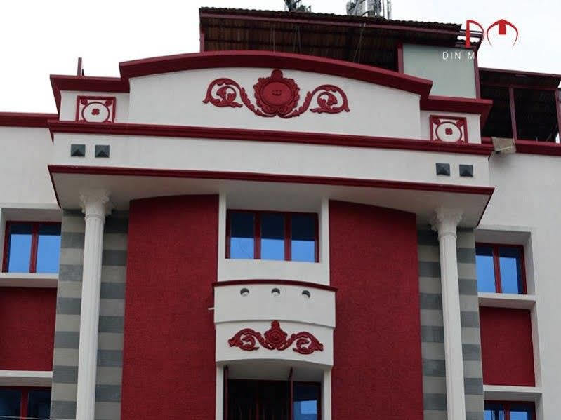 Bluemoon Grand Hotel Bangalore Exterior photo